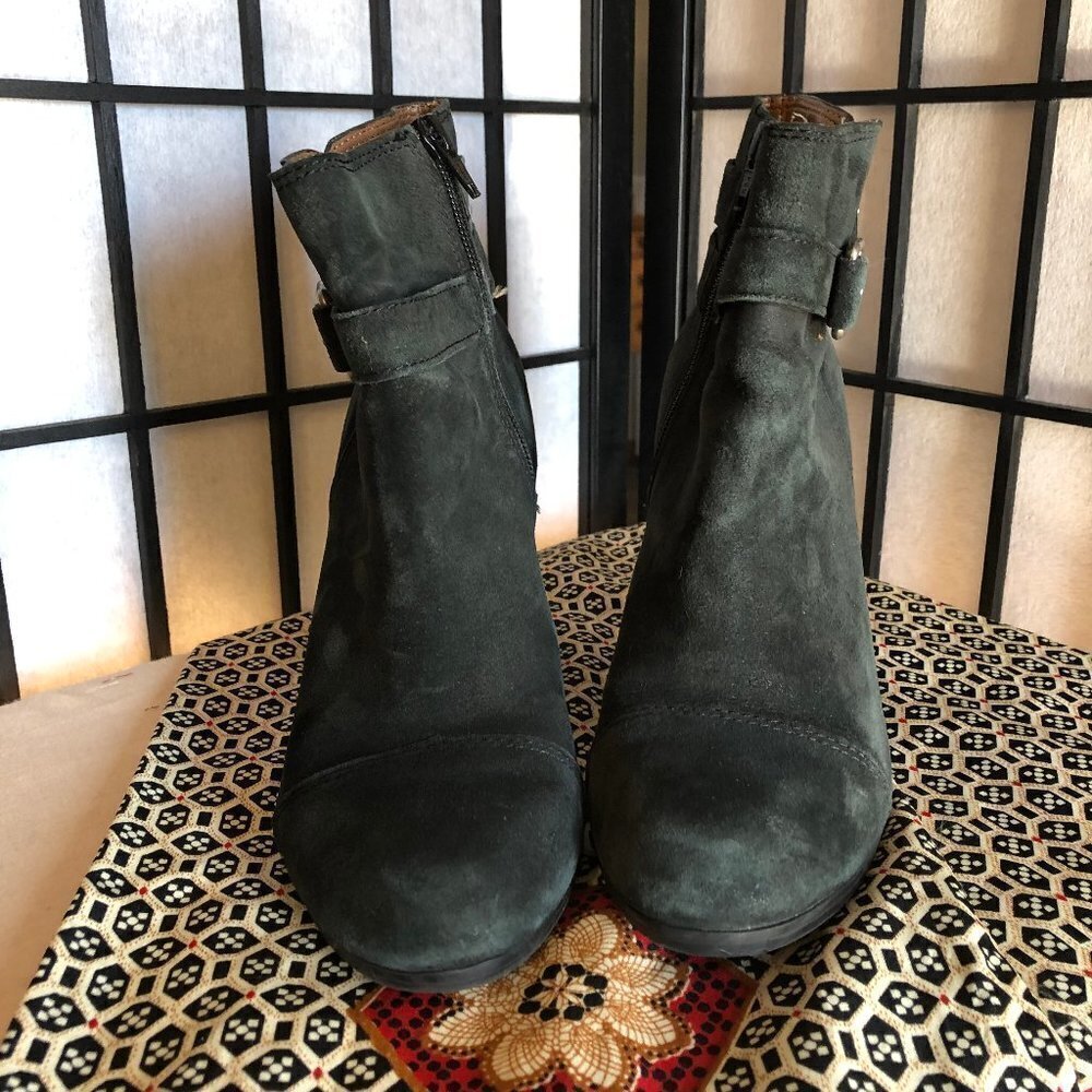 Lucky Brand LAUREEN blk suede leather boots 8M/38 - Picture 2 of 6